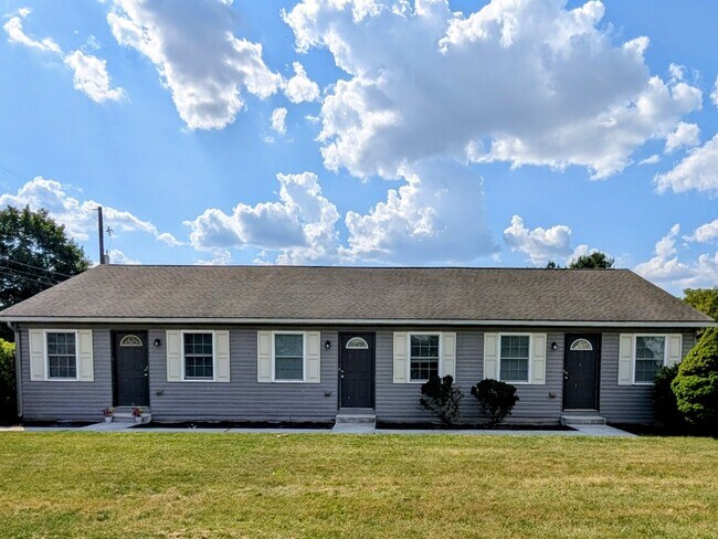 Building Photo - 8067 White Church Rd