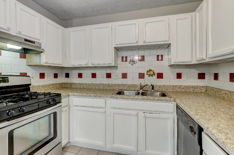 Building Photo - 4281 Grogan St