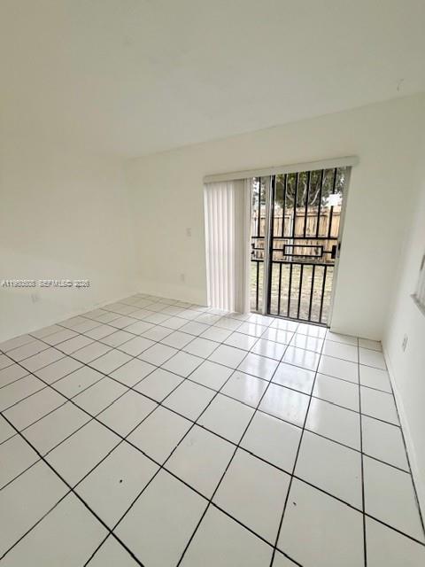 Building Photo - 6100 SW 130th Ave