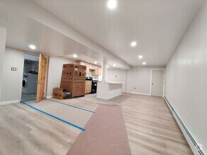 Building Photo - Brand New Unit in Brookline. Coolidge Corn...