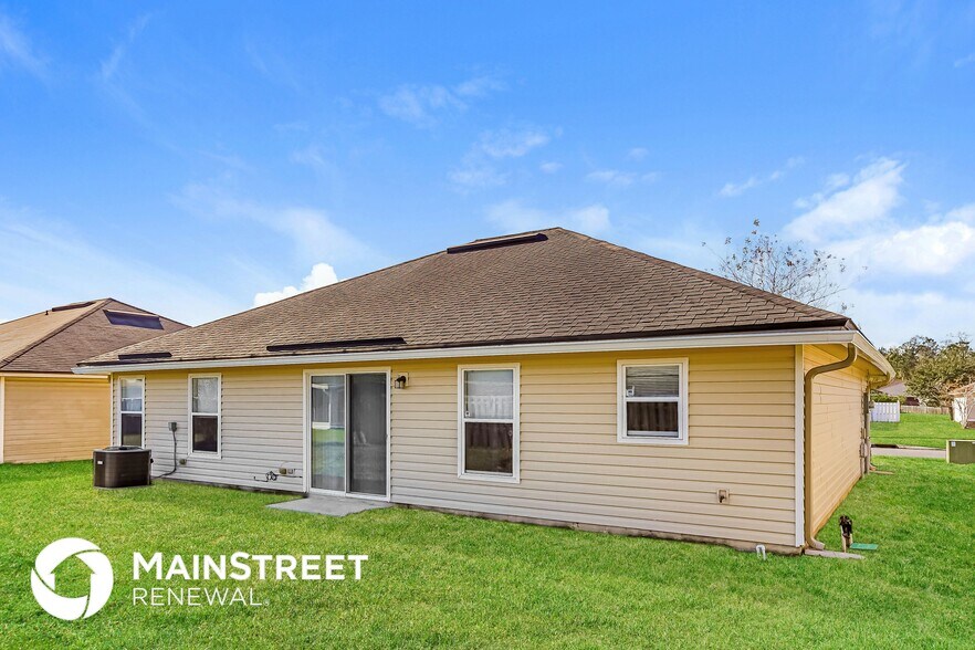 Building Photo - 6565 Silk Leaf Ln