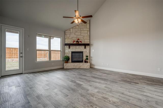Building Photo - 332 Cowling Dr