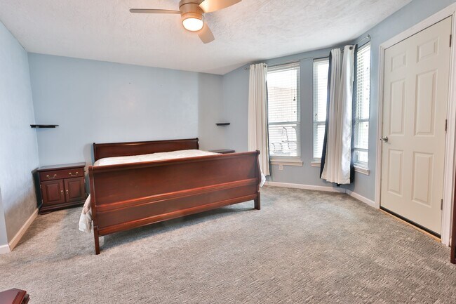 Building Photo - 2110 Gunwale Cir