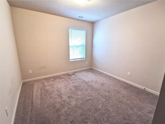 Building Photo - 11 Darling Ln