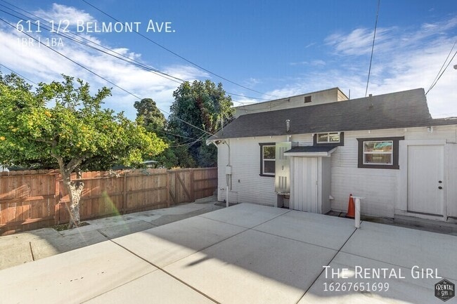 Primary Photo - 611 1/2 Belmont Ave. -