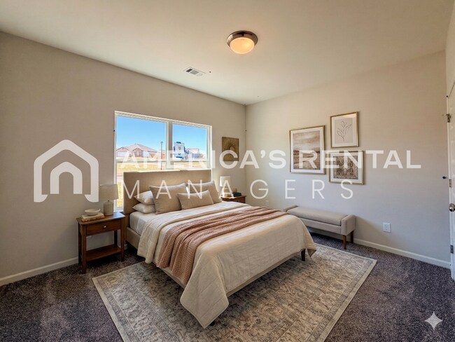 Building Photo - Southern Charm Meets Contemporary Style in Tuscaloosa! Sign a 13-month lease by 5/15/2026 and rec...