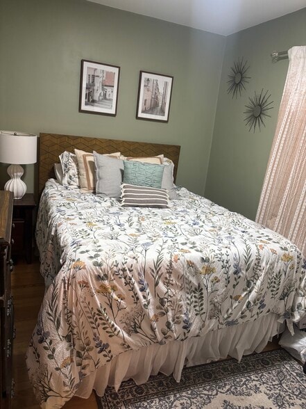 Second Bedroom - 1662 N Cass St