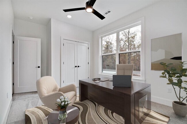 Building Photo - 1 Hemel Ln