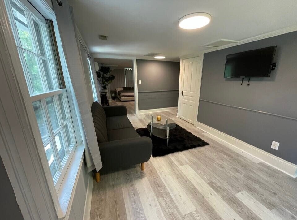 Building Photo - 4125 Farrington Rd