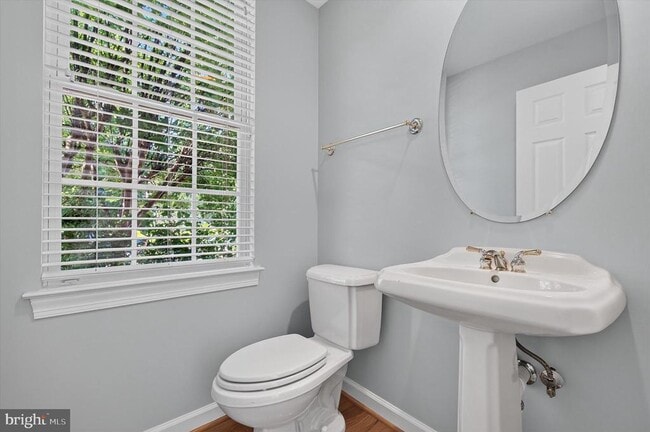 Building Photo - 25670 S Village Dr