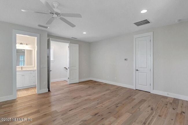 Building Photo - 94 Fairway Wood Way
