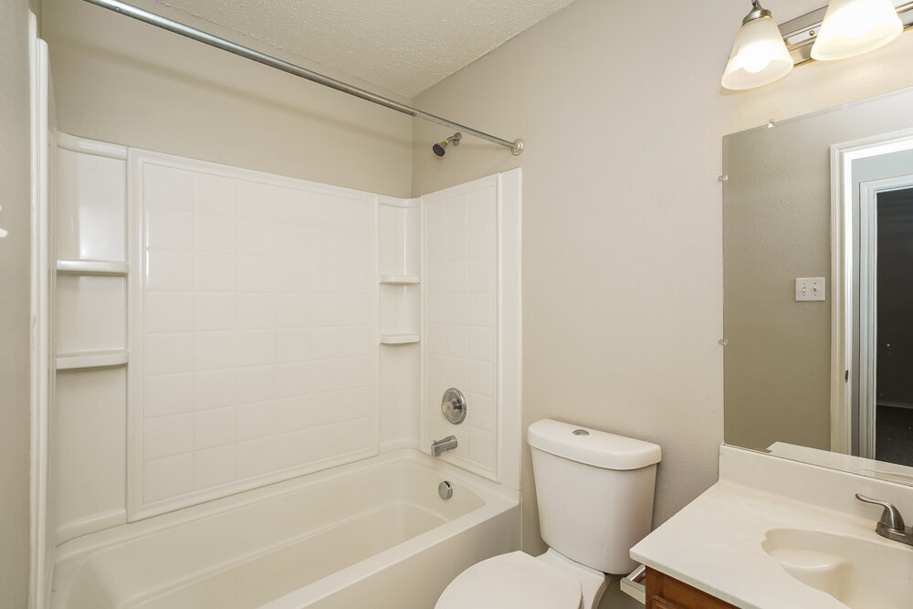 Building Photo - 1625 Sierra Meadow Ln