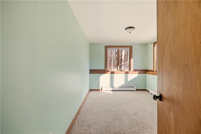 Building Photo - 46 Simmons Rd