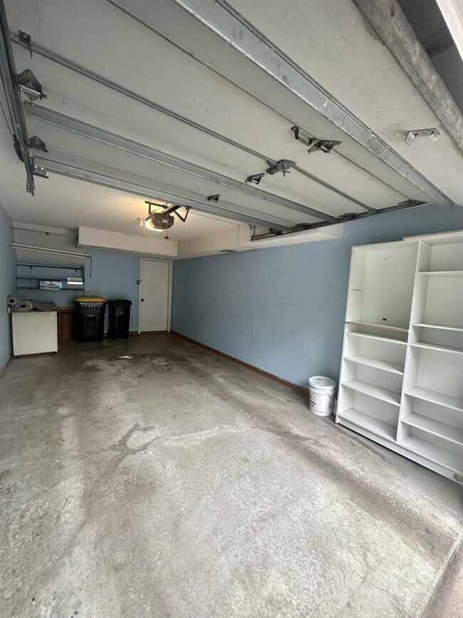 Building Photo - 12159 Hayes St