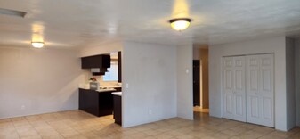 dinnin  room - 2619 Bancroft Dr