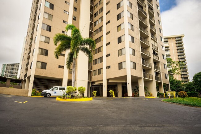 Primary Photo - 2 bedroom Park at Pearlridge