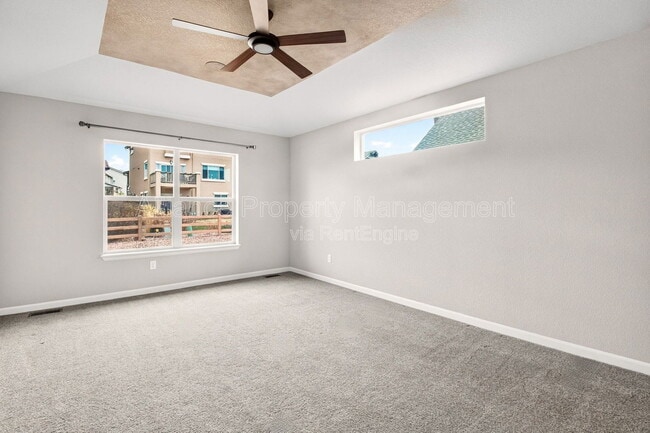 Building Photo - 10069 Thrive Ln