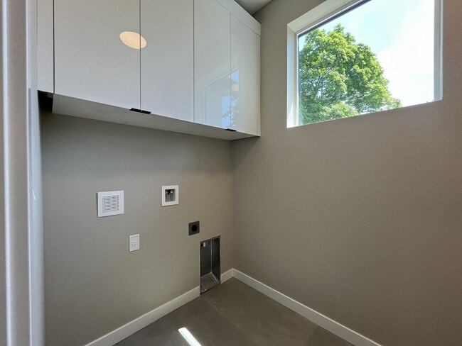 Building Photo - Brand-New 2026 Build with 3 Bedrooms, Island Kitchen & Attached Garage