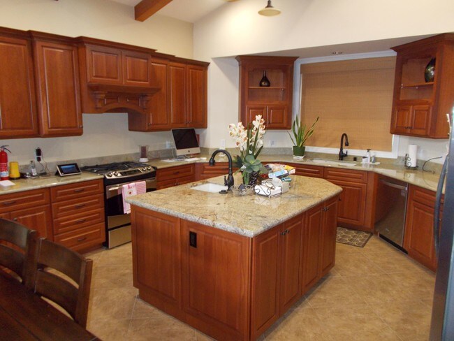 Building Photo - 504 El Modena Ave