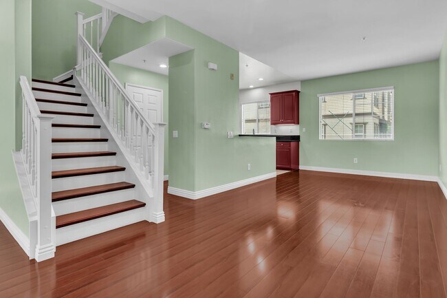 Building Photo - 26090 Stonehaven Dr