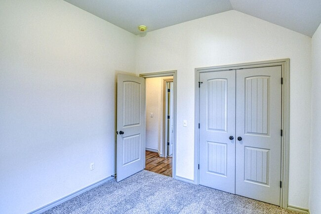 Building Photo - New Construction in Savannah Estates!