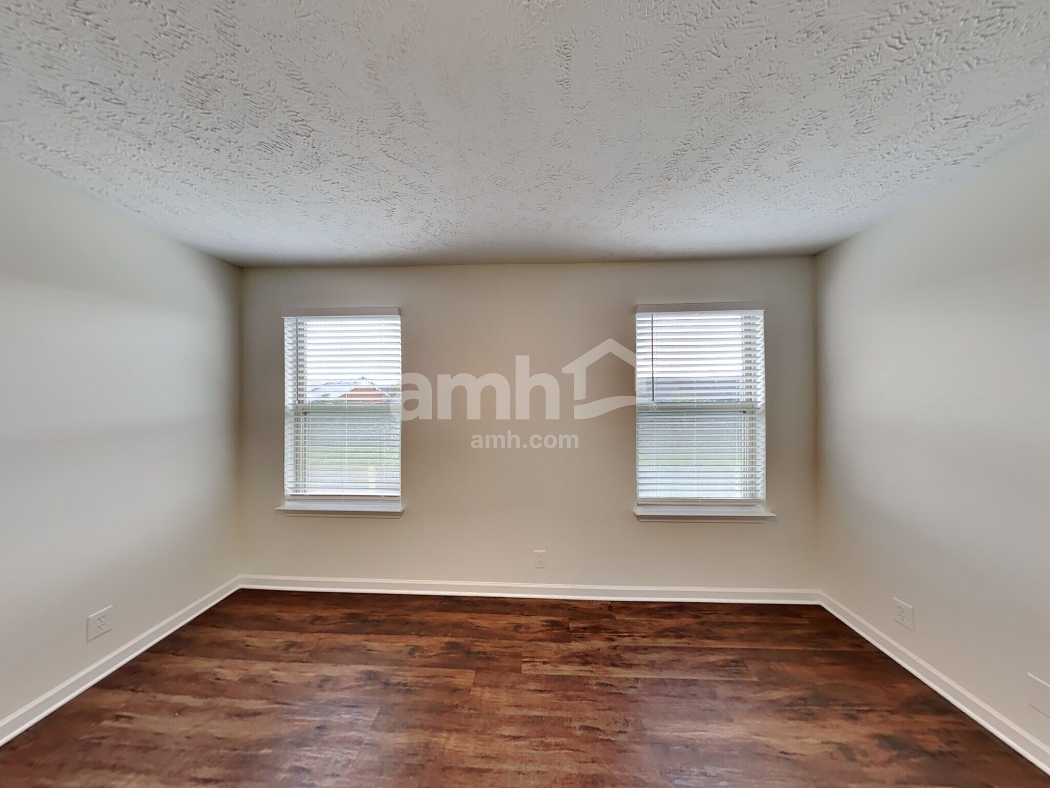 Building Photo - 3331 Foxside Ln