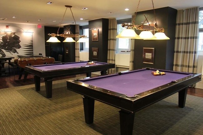 Building Photo - 88 Morgan St