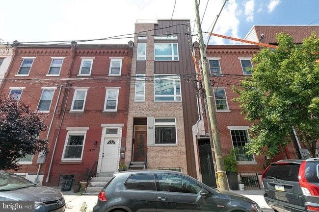 Building Photo - 1825 Ginnodo St