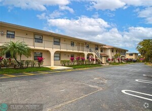 Building Photo - 8506 NW 35th Ct