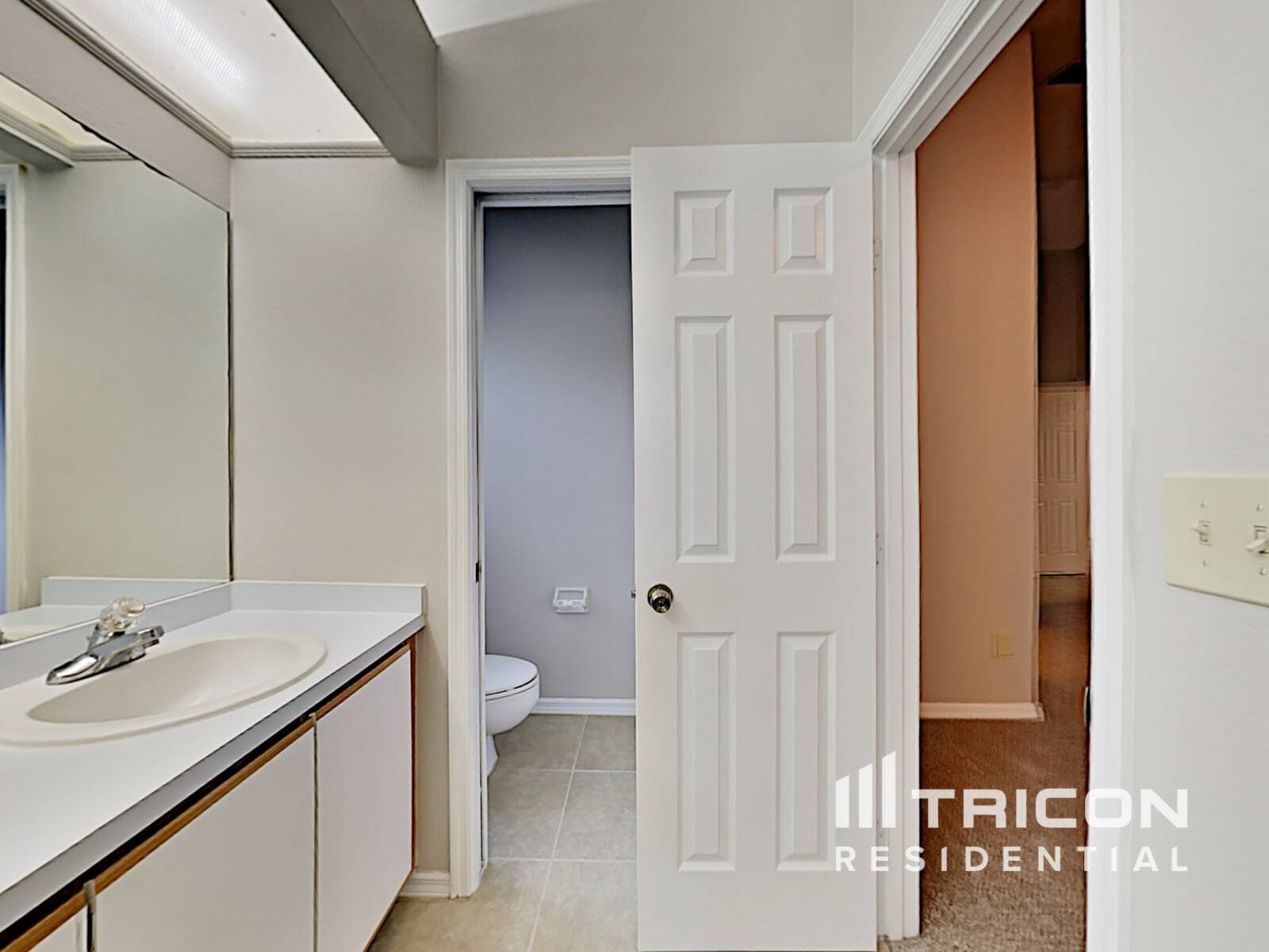 Building Photo - 5709 Erhardt Dr