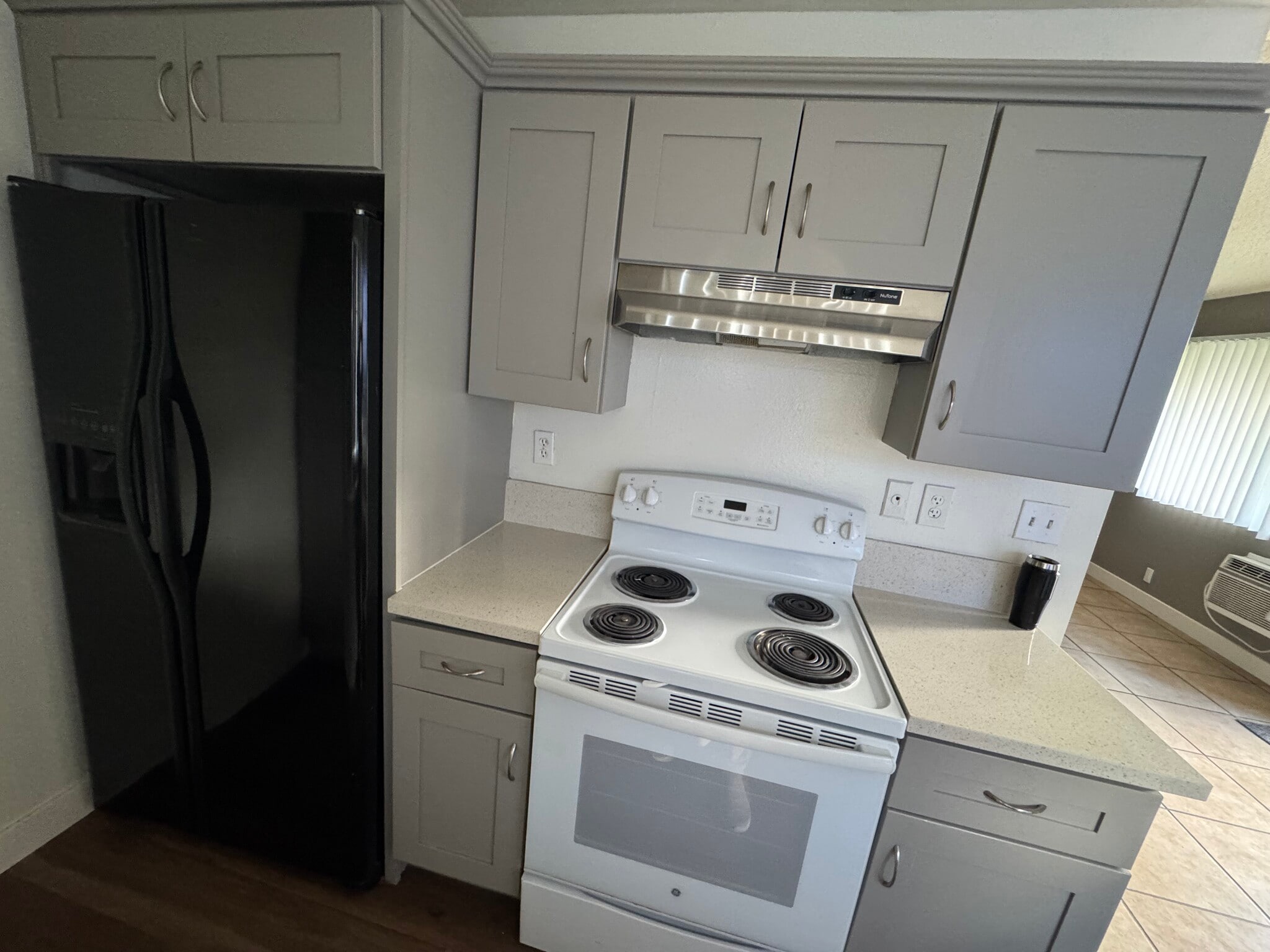 Building Photo - 23244 Orange Ave