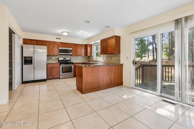 Building Photo - 157 Northampton Dr