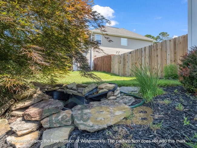 Building Photo - 243 Wildbriar Rd