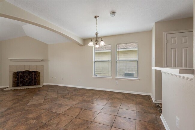 Building Photo - 6023 Barany Ct