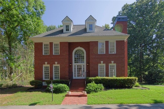 Building Photo - 1150 Goodwin Pl NE