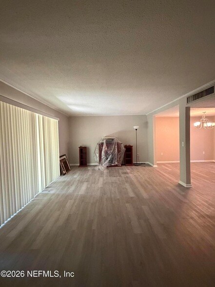 Building Photo - 396 Regency Wood Dr