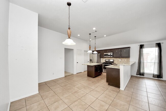 Building Photo - 21019 Stoney Haven Dr