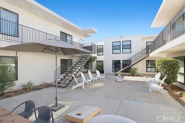 Building Photo - 6679 Linda Vista Rd