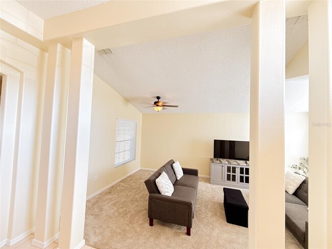 Building Photo - 407 Briarton Dr