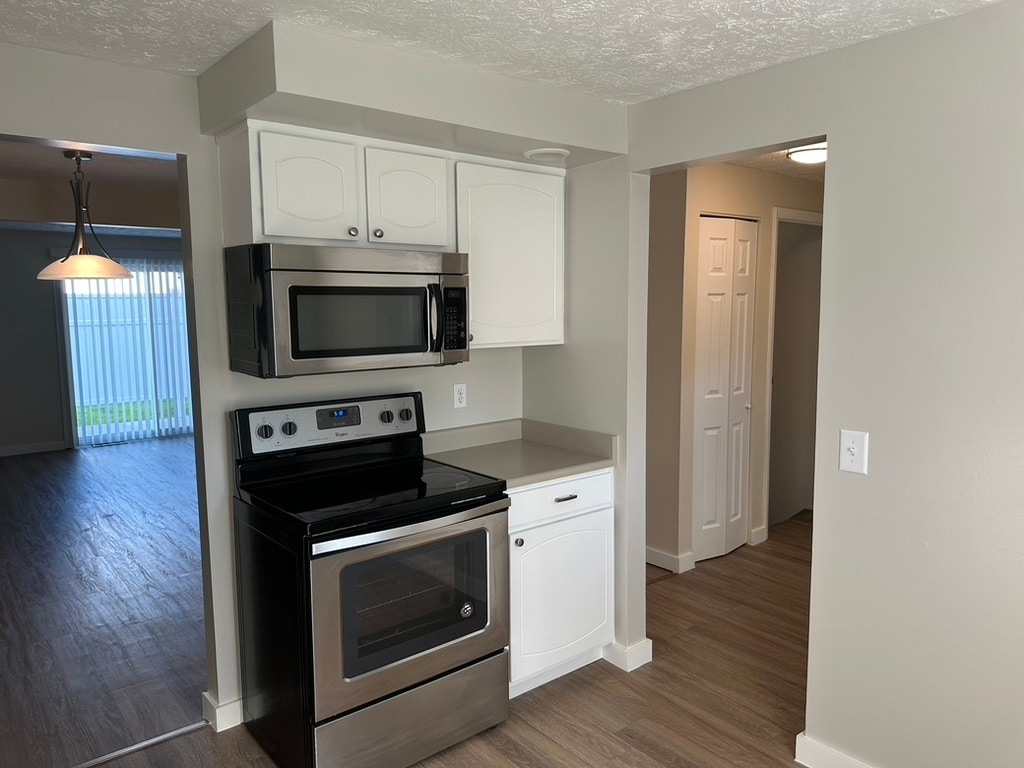 Building Photo - 54 Willowick Dr