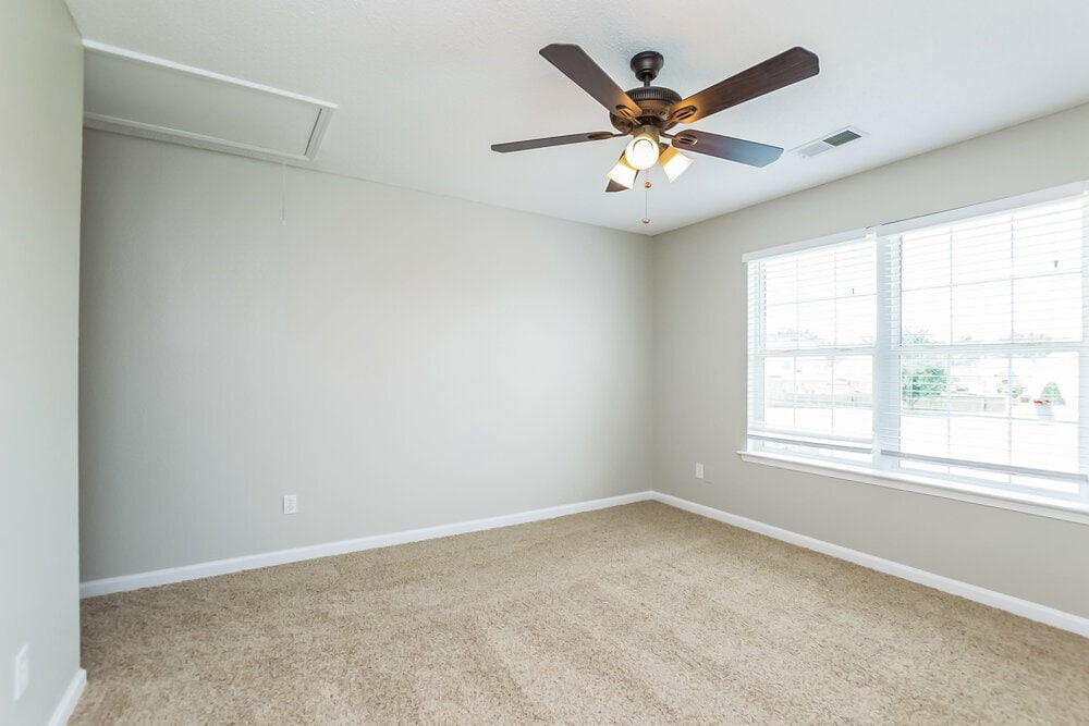 Building Photo - 7335 Red Maple Dr