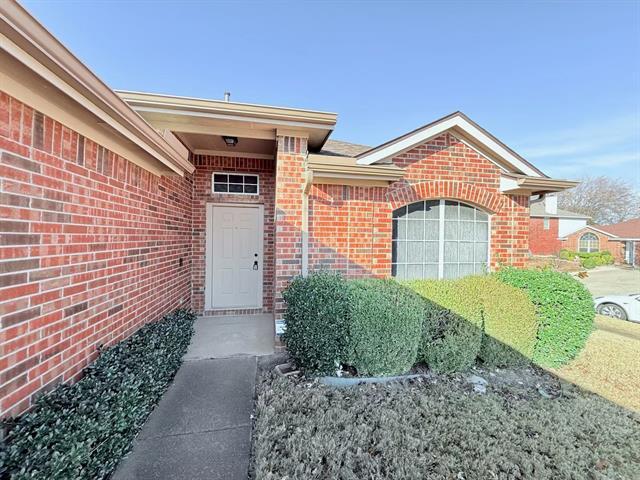 Building Photo - 6700 Periwinkle Dr