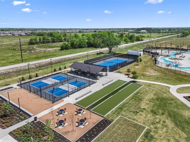 Building Photo - 10511 Kings River Dr