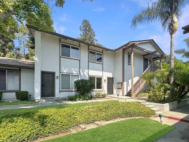 Building Photo - Charming 2BD/1BA Home in San Carlos W/ A/C...