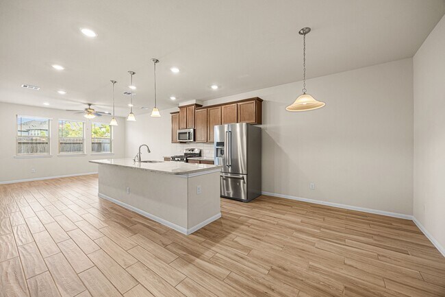 Building Photo - 5617 Evanston Ln