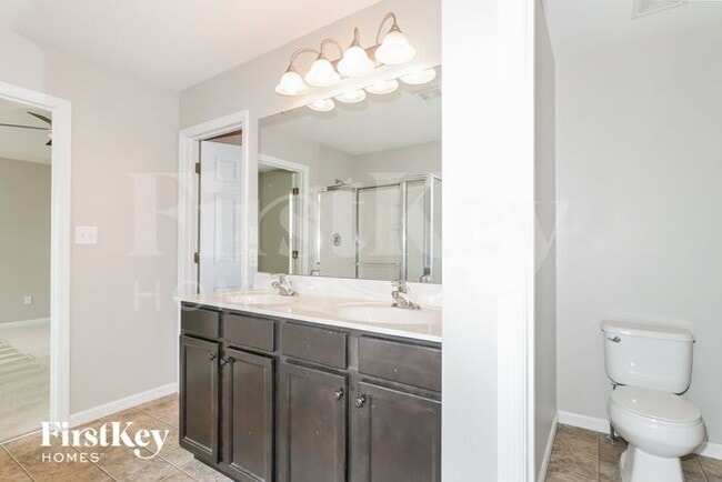 Building Photo - 455 Spring Trce