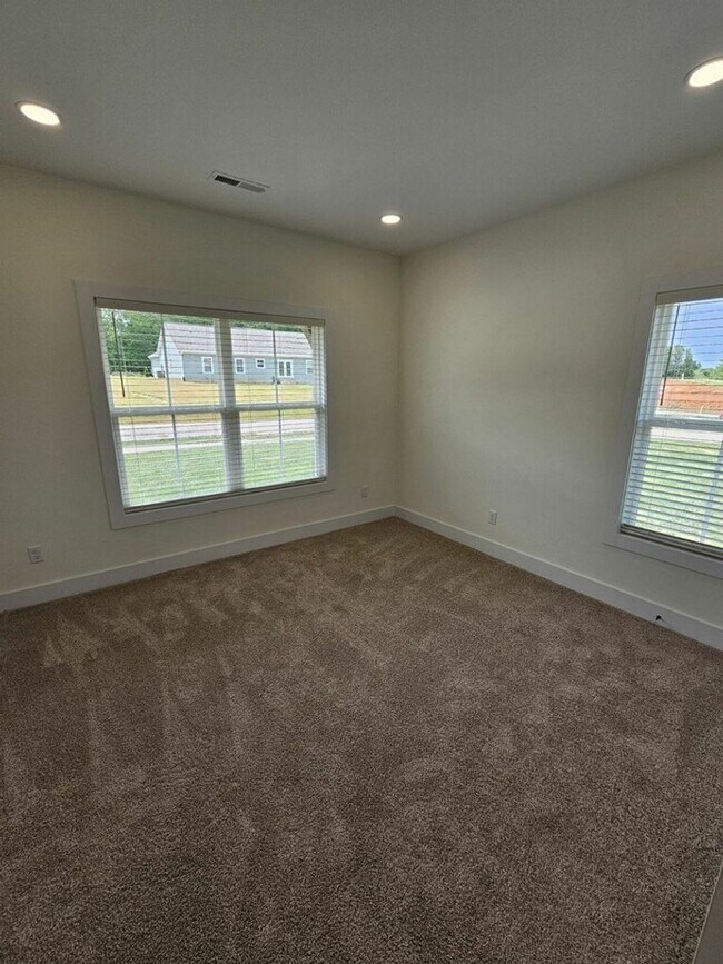 Building Photo - Brand-New 3-Bedroom Home with Bonus Room, 2-Car Garage, and Maintenance-Free Living