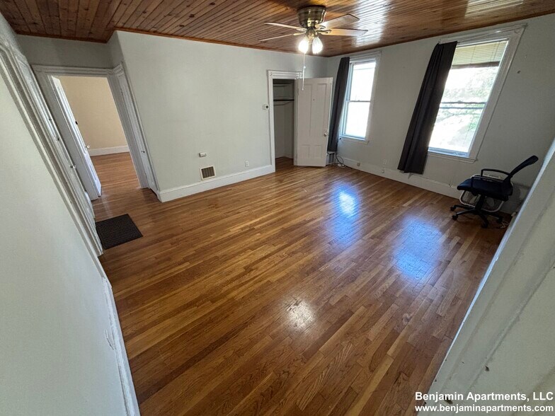 Building Photo - 234 Cypress St
