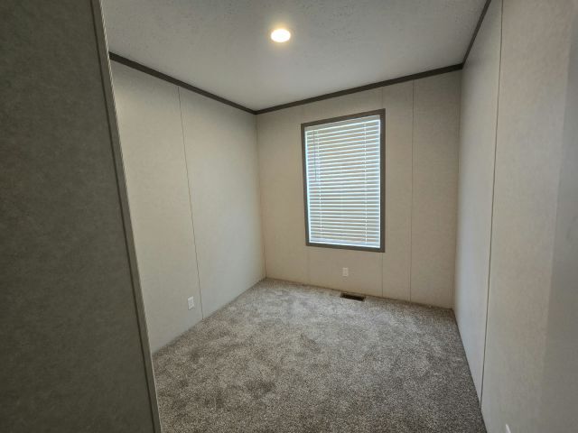 Building Photo - 371 Brutus Dr