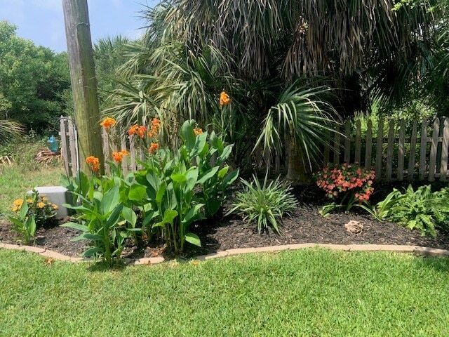 Building Photo - 4111 Isla Del Sol Dr